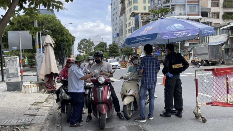 TP Hồ Chí Minh: Các nhóm đối tượng nào được phép ra đường từ ngày 23/8 đến 6/9?